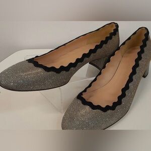 NWOT J. CREW METALLIC GUNMETAL GLITTER SCALLOPED PUMPS, SIZE 8.5